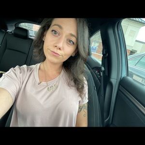 Meet your Posher, Sabrina